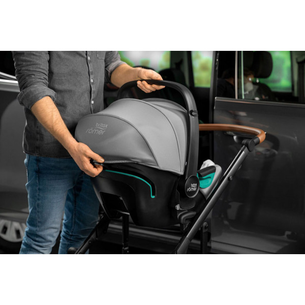 Фото - Автокрісло Britax-Romer BABY-SAFE3 i-SIZE Frost Grey