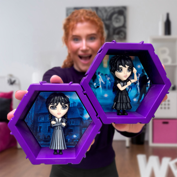 Фото - Коллекционная фигурка WOW! Pods 4D серии Уэнздей - УЭНЗДЕЙ (WED-1001-02)