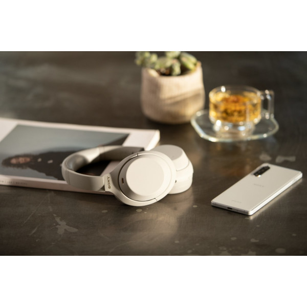 Фото - Навушники повнорозмірні бездротові Sony WH-1000XM4 Platinum Silver