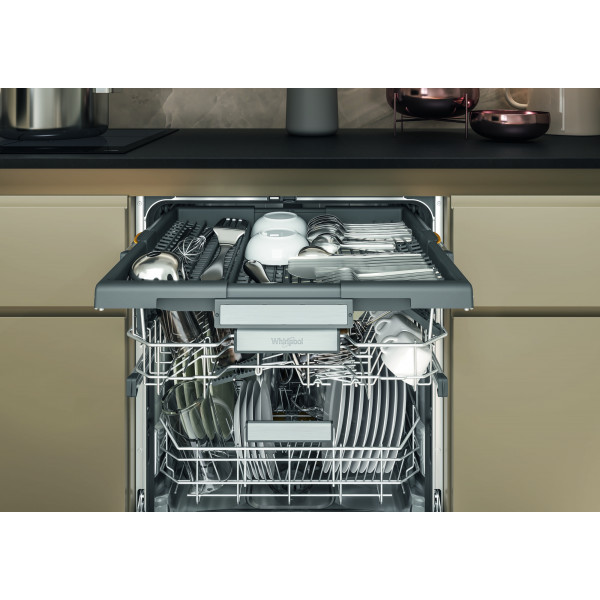 Фото - Посудомийна машина вбудована Whirlpool W7IHT58T