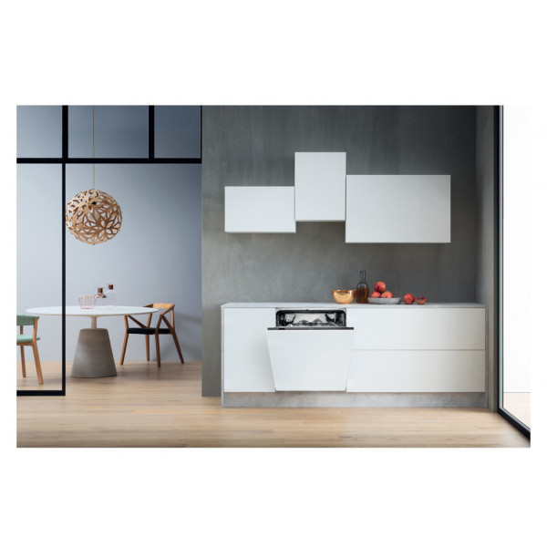 Фото - Посудомийна машина вбудована Whirlpool WIO3C33E6.5