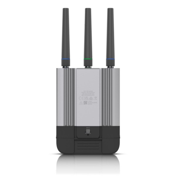 Фото - Маршрутизатор интернет WiFi4 Ubiquiti UMR-industrial