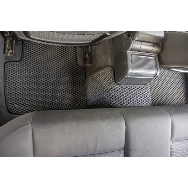 Фото - EVA коврики в салон авто EVAtech для 3 Series (E46) 4WD Restyling (with armrest) BMW 2001-2006 4 поколение Sedan EUBM13006CB5BW8RBB
