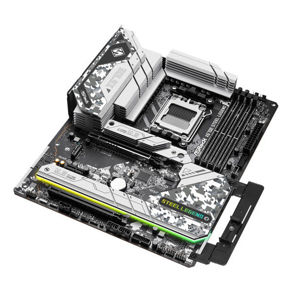 Фото - Материнська плата ASRock X670E STEEL LEGEND