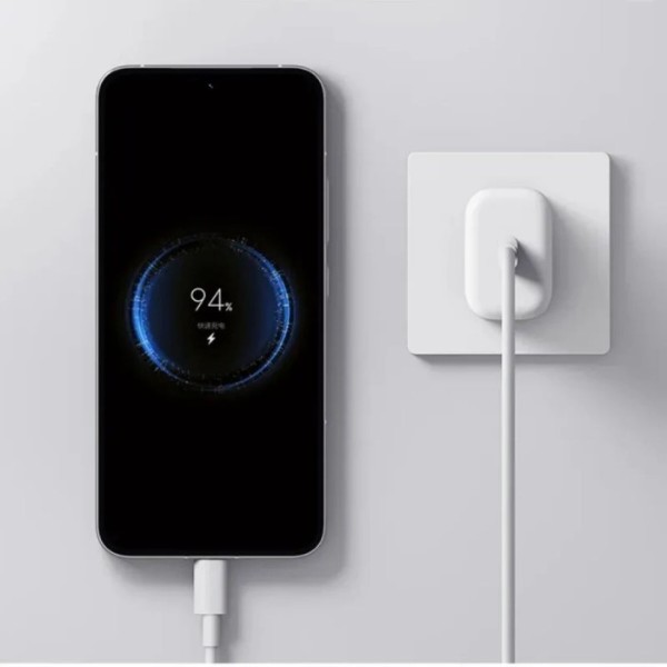 Фото - Сетевое зарядное устройство Xiaomi 20W Type-C (BHR08M8EU) White