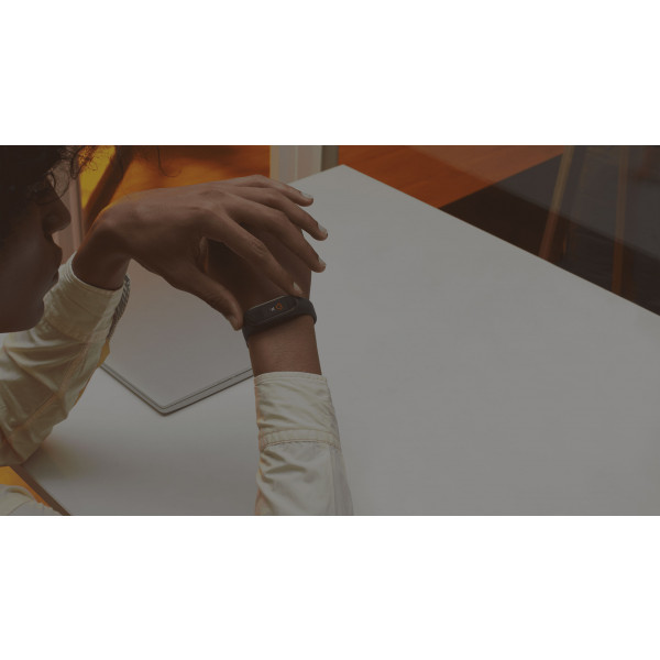 Фото - Фитнес-браслет Xiaomi Mi Smart Band 4 Black