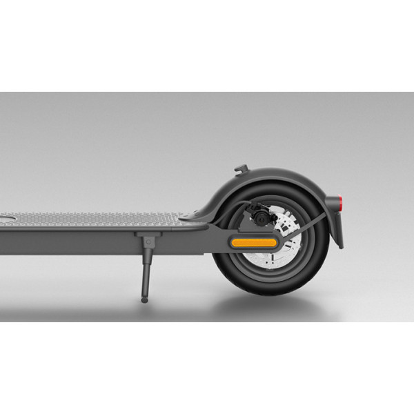 Фото - Електросамокат Xiaomi Mi Electric Scooter Essential Black (DDHBC08NEB)