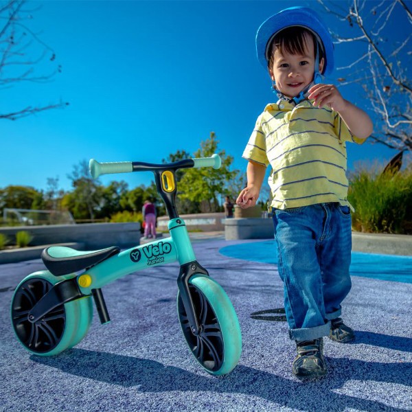 Фото - Беговел YVolution Yvelo Junior Зеленый (N101048)