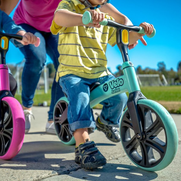 Фото - Беговел YVolution Yvelo Junior Зеленый (N101048)