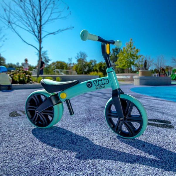 Фото - Беговел YVolution Yvelo Junior Зеленый (N101048)