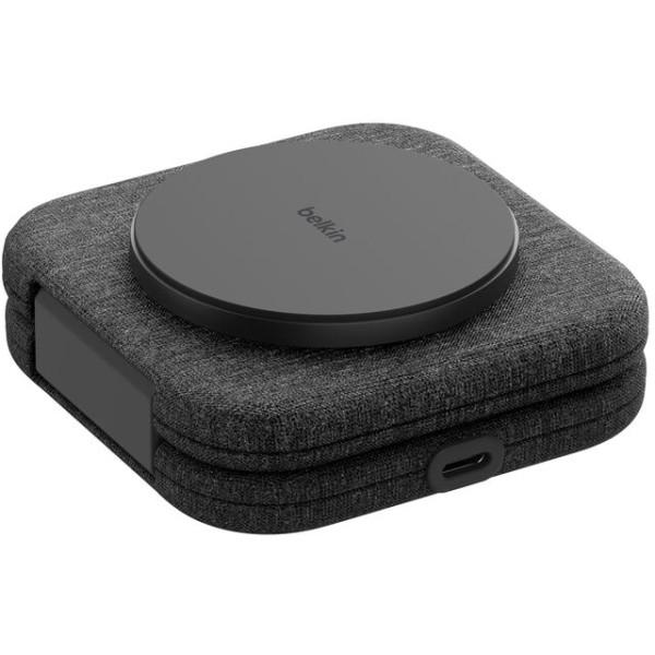 Фото - Бездротовий зарядний пристрій Belkin 2в1 15Вт Travel Pad Qi2 (WIZ026VFBK)