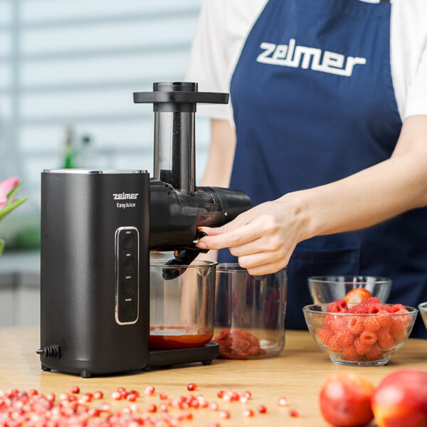 Фото - Соковитискач шнековий Zelmer ZJP3900
