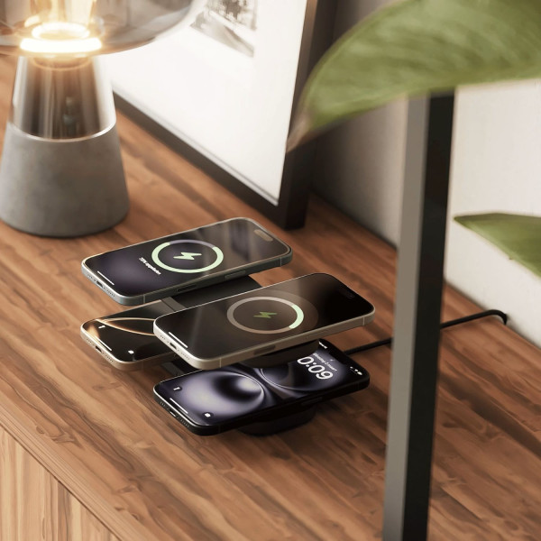Фото - Бездротовий зарядний пристрій Zens Quattro Wireless Charger Pro 4 Black (ZEQC01B/00)