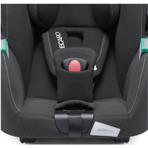 Фото - Автокресло RECARO Avan Fibre Black