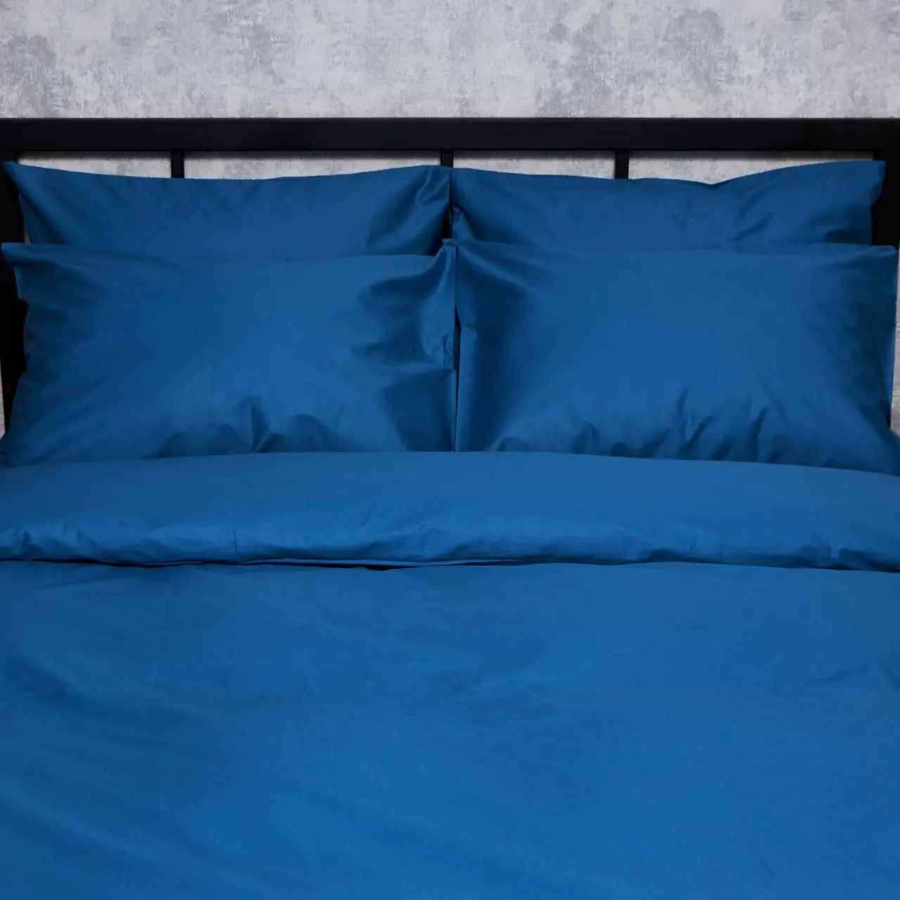 Купити Наволочка Moon&Star Satin Premium Deep Blue 50х70 2 шт. (MS-840001233) - Фото 1 Наволочка Moon&Star Satin Premium Deep Blue 50х70 2 шт. (MS-840001233) - Фото 1