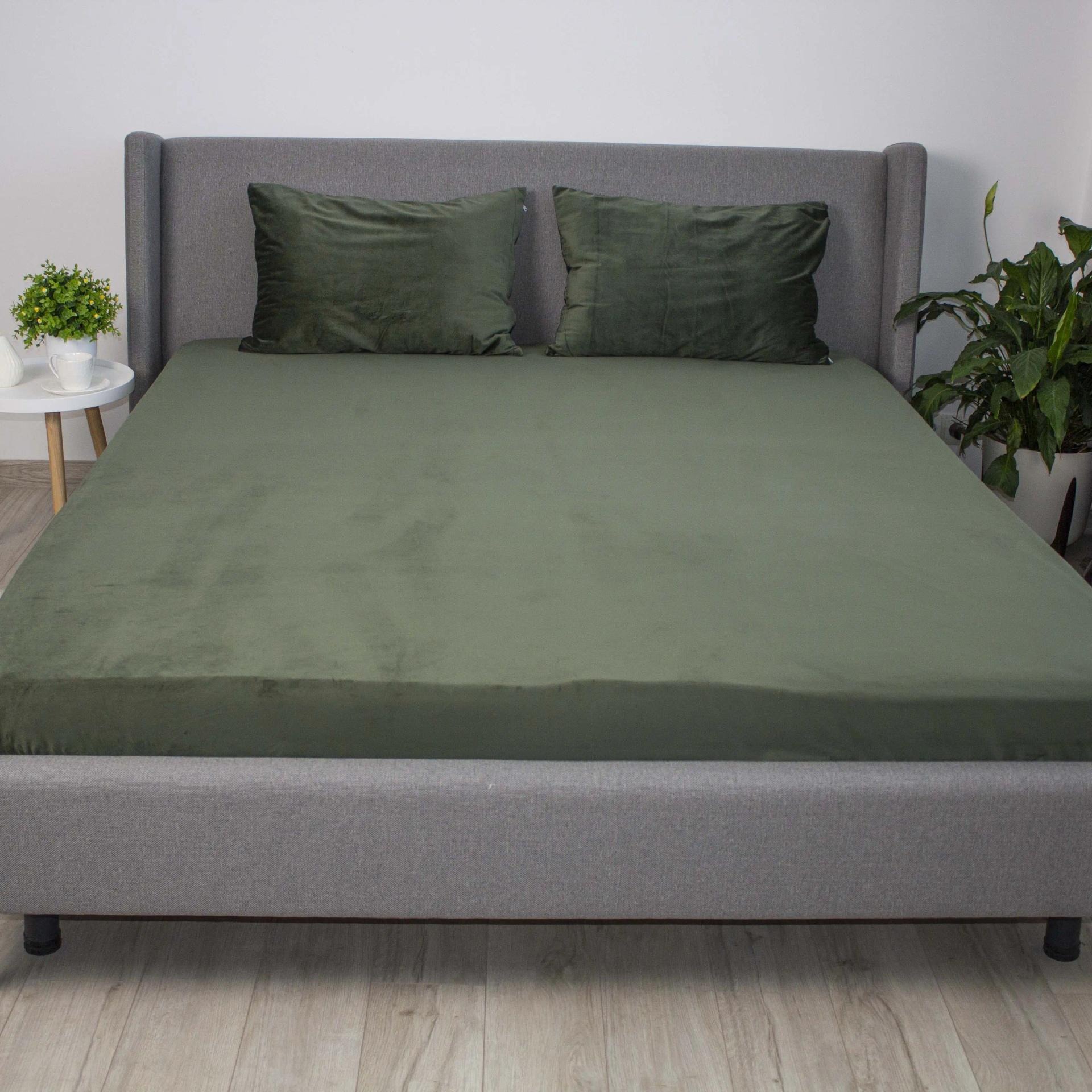 Простынь двуспальная ТЕП VELOUR с резинкой 180х200 см Темно-зеленый (2-04824_34147) - Фото 1