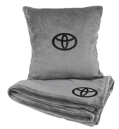 Купити Набір плед + подушка в авто EVAtech M для Toyota сірі MBLMPSMGV119 - Фото 1 Набір плед + подушка в авто EVAtech M для Toyota сірі MBLMPSMGV119 - Фото 1