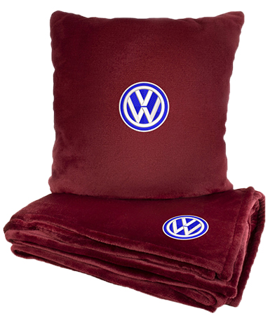 Купить Набор плед + подушка в авто EVAtech M для Volkswagen красные MBLMPSMRV033 - Фото 1 Набор плед + подушка в авто EVAtech M для Volkswagen красные MBLMPSMRV033 - Фото 1