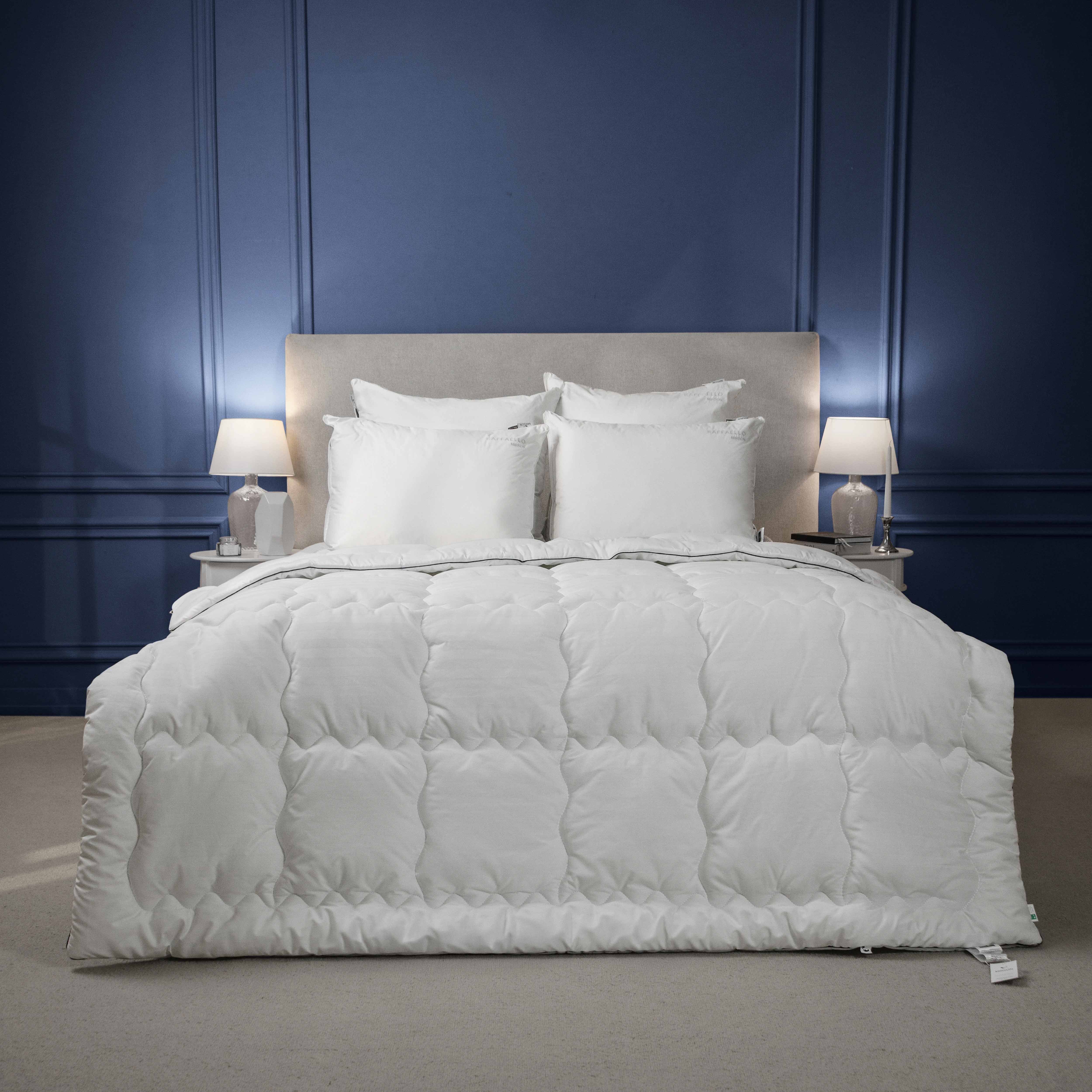 Купить Одеяло летнее полуторное MirSon EcoSilk №1314 Royal Pearl Hand Made 155x215 см (2200001528215) - Фото 1 Одеяло летнее полуторное MirSon EcoSilk №1314 Royal Pearl Hand Made 155x215 см (2200001528215) - Фото 1