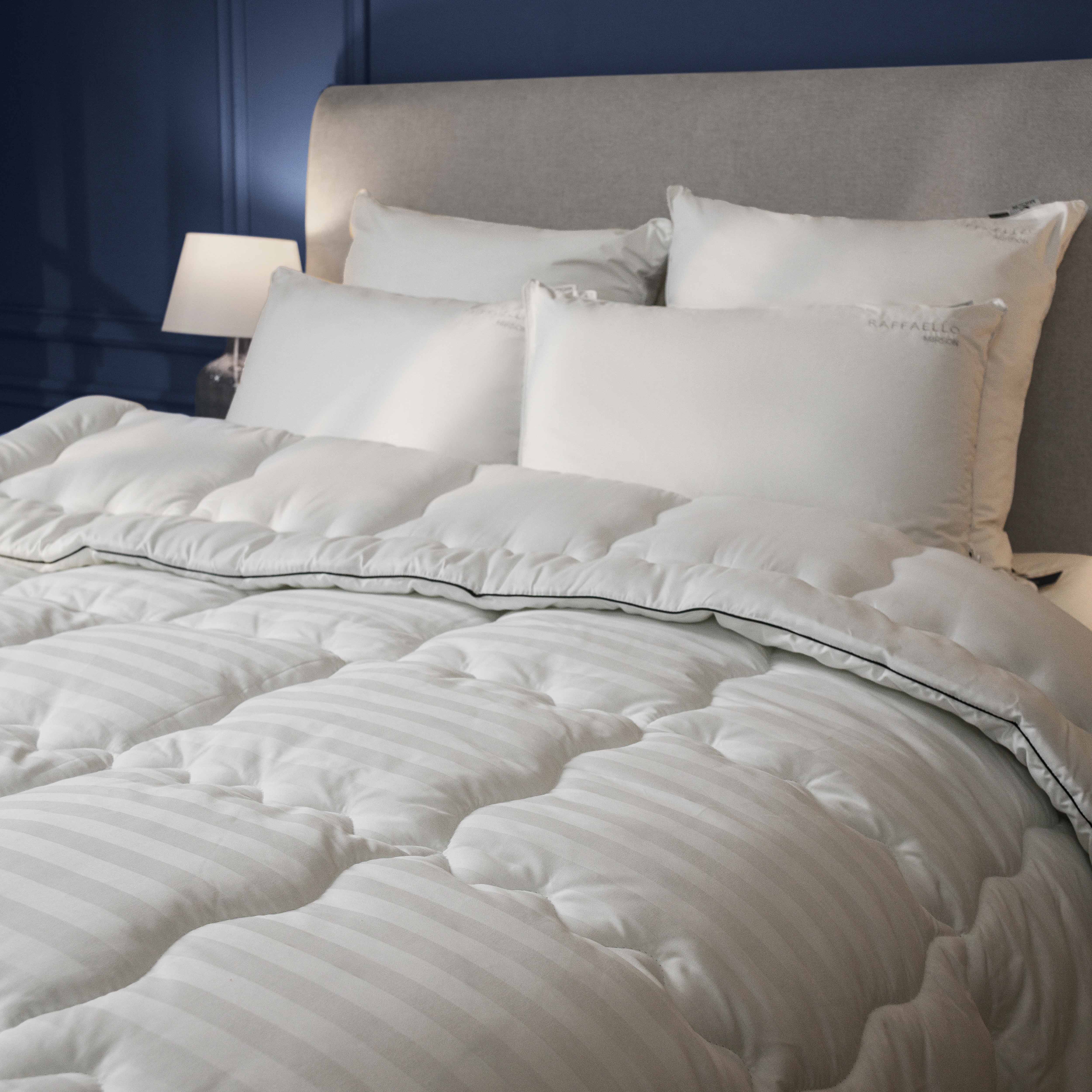 Ковдра зимова двоспальна MirSon 3M Thinsulate №1326 Royal Pearl Hand Made 172x205 см (2200001530232) - Фото 1