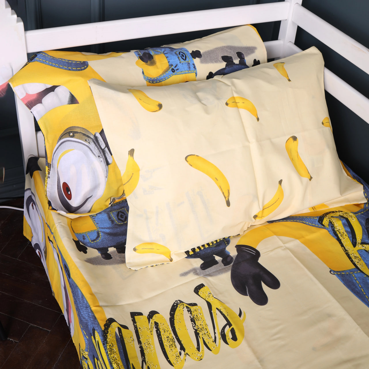 Наволочка MirSon Бязь 17-0808 Minions and bananas 70х70 (2200011492599) - Фото 1