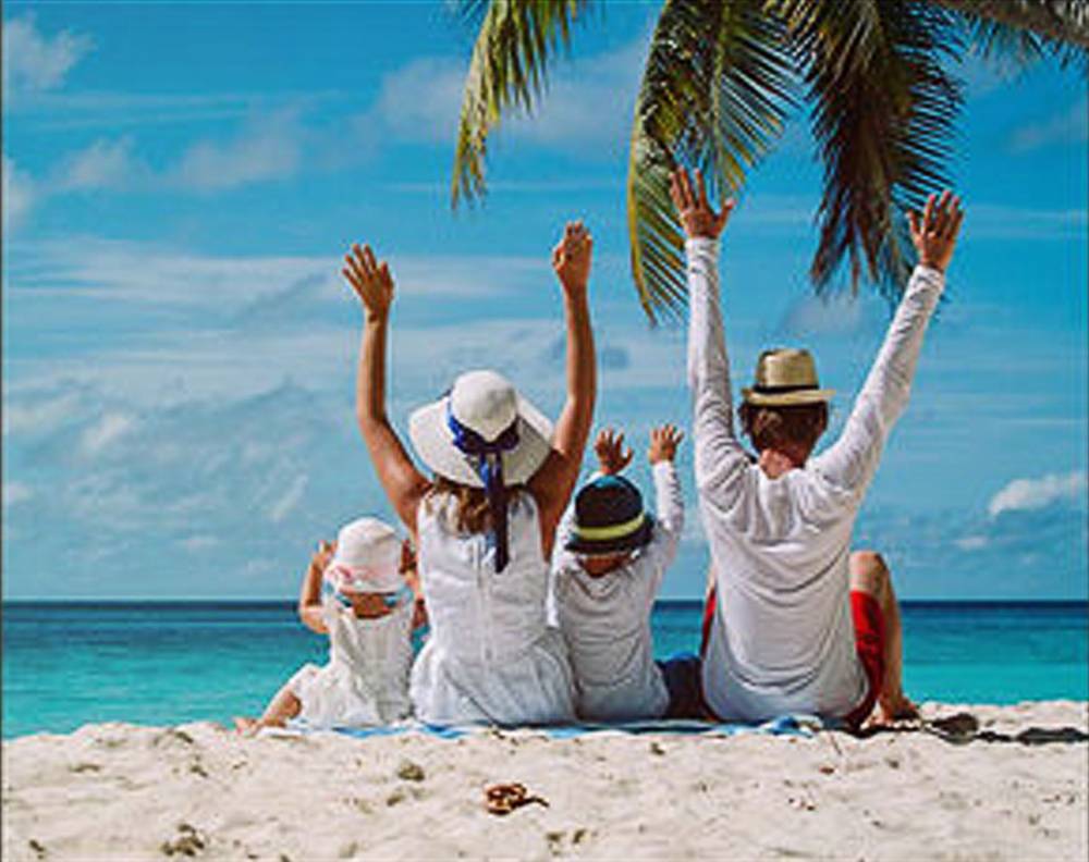 Алмазний живопис Strateg Сімейний відпочинок 30х40 см (HEG86869) - Фото 1