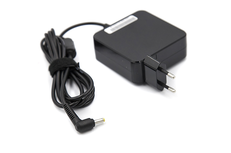 Зарядное устройство для ноутбука PowerPlant IBM/Lenovo 220V 20V 65W 3.25A (WM-IB65H4017) - Фото 1