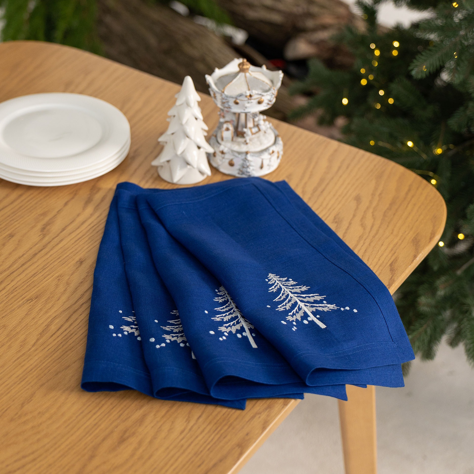 Купити Серветка для сервірування Едельвіка 40х40 см 4 шт. (498-25/00) - Фото 1 Серветка для сервірування Едельвіка 40х40 см 4 шт. (498-25/00) - Фото 1