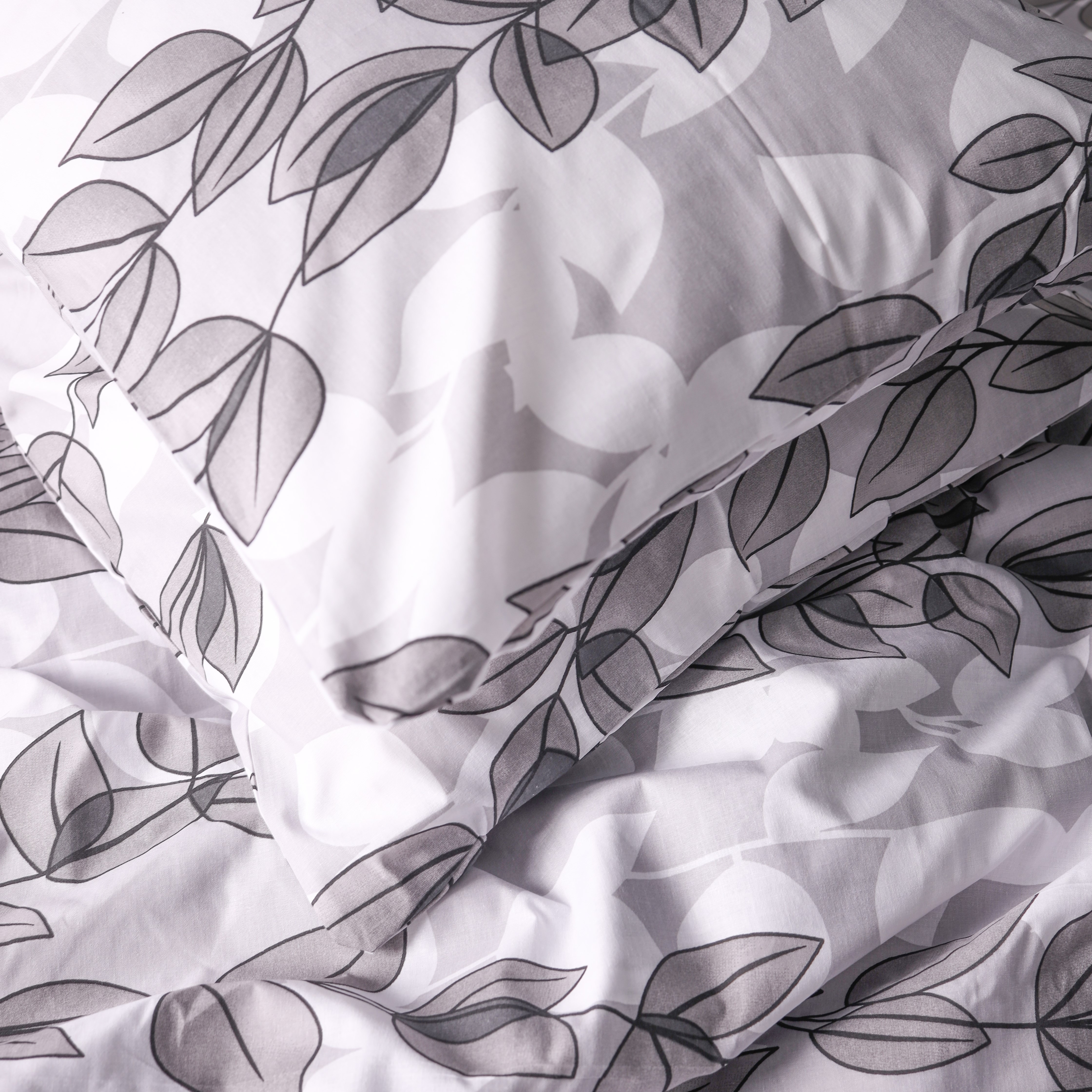 Наволочка MirSon 17-0695 Silver Foliage 70х70 см (2200010452532) - Фото 1