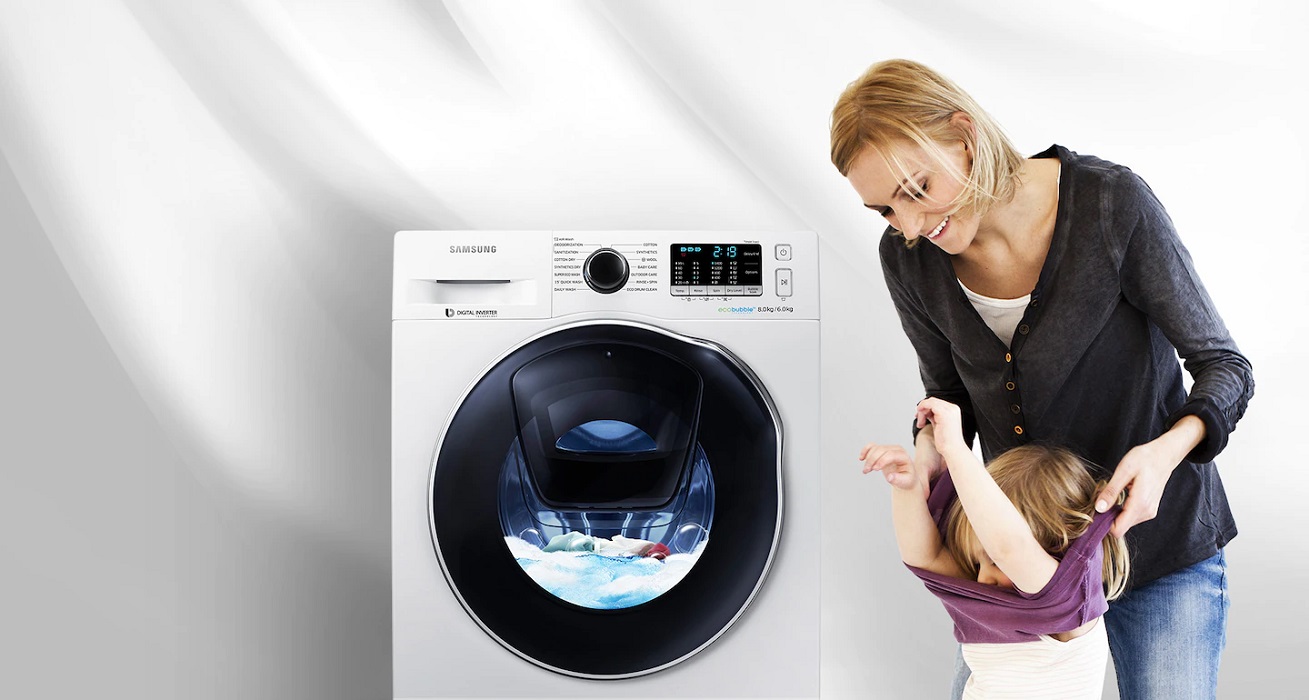 Стирально-сушильная машина Samsung WD80K5410OW/UA 1 Фото Стирально-сушильная машина Samsung WD80K5410OW/UA 1
