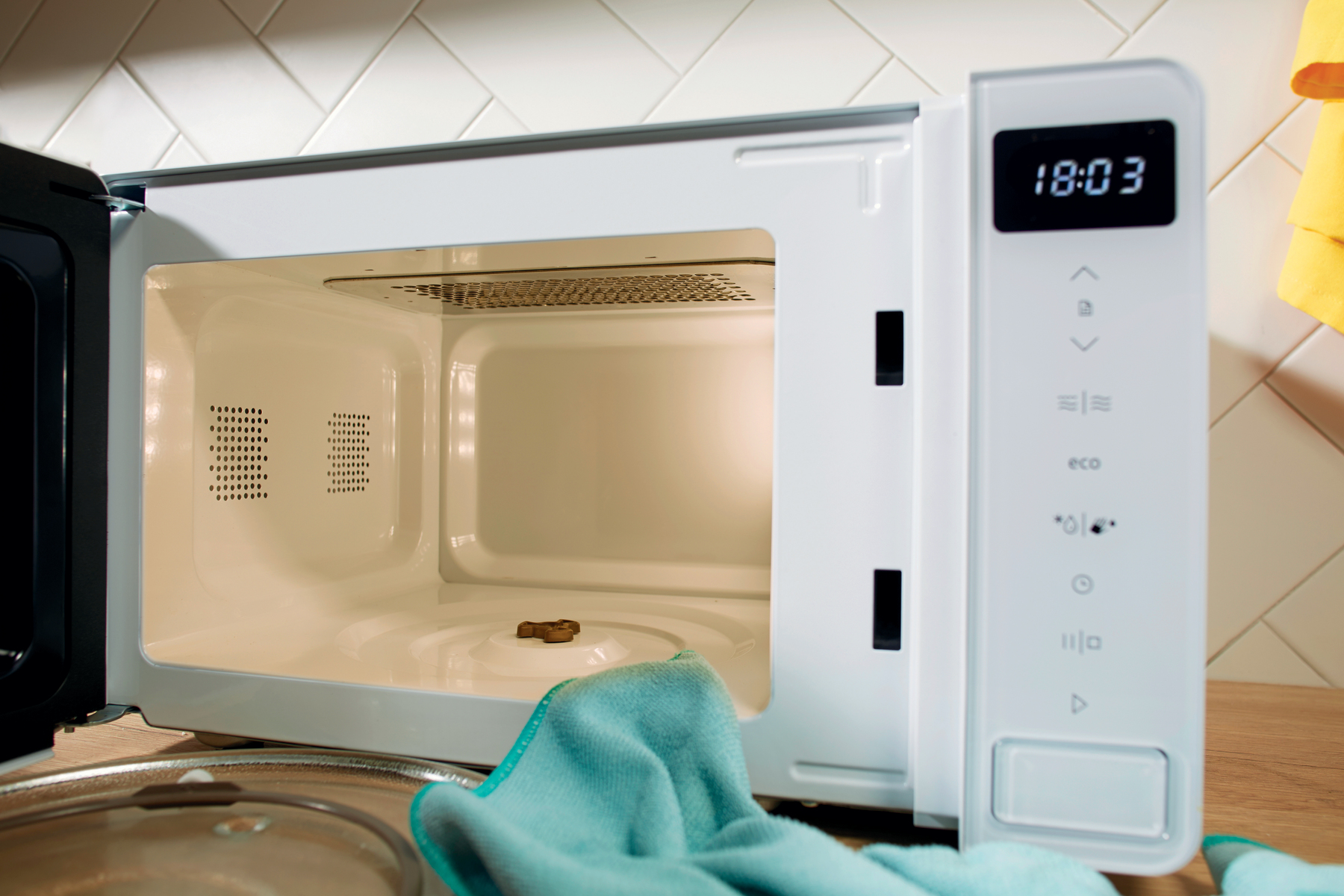 Мікрохвильова піч (НВЧ) Gorenje MO 17 E1W купити - ціна, характеристики ...