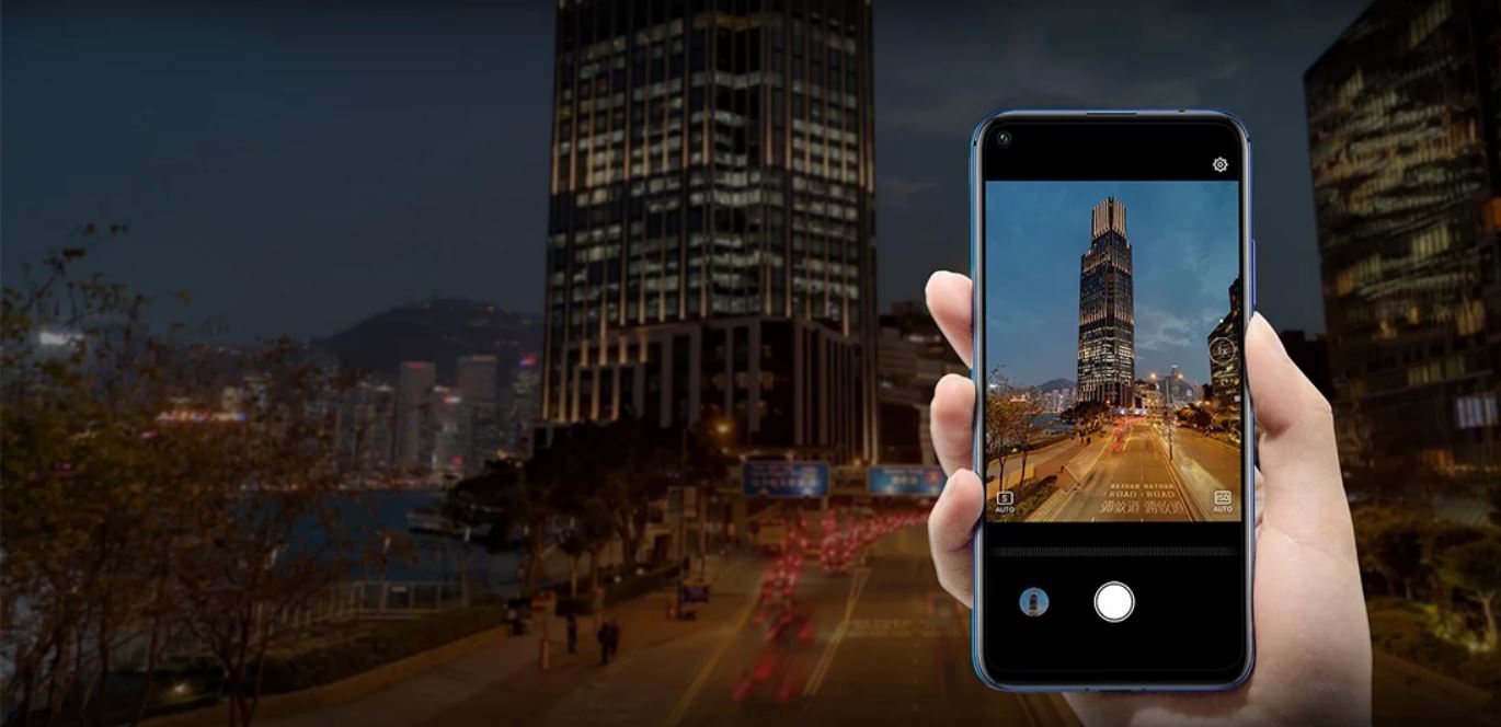 Смартфон Honor 20 Pro 8/256Gb Phantom Blue — Фото 4 — інтернет-магазин COMFY Смартфон Honor 20 Pro 8/256Gb Phantom Blue — Фото 4
