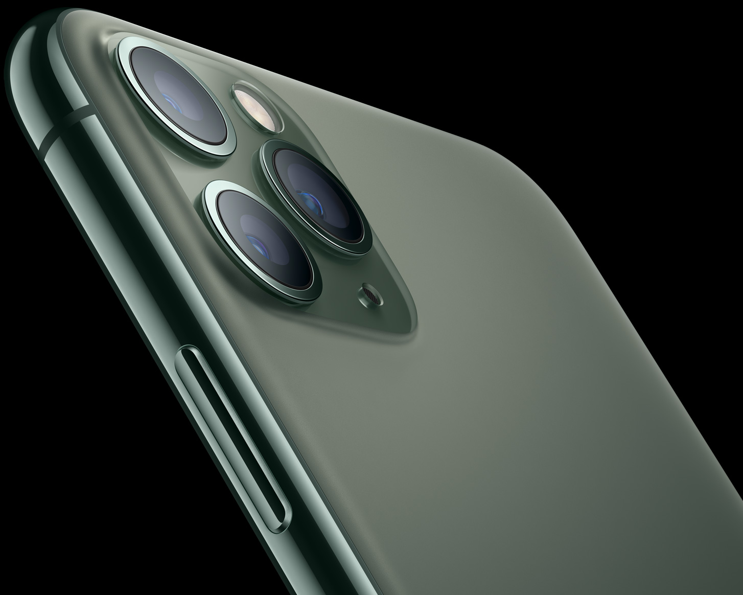 Смартфон Apple iPhone 11 Pro 64Gb Gold - 21 Фото Смартфон Apple iPhone 11 Pro 64Gb Gold - 21