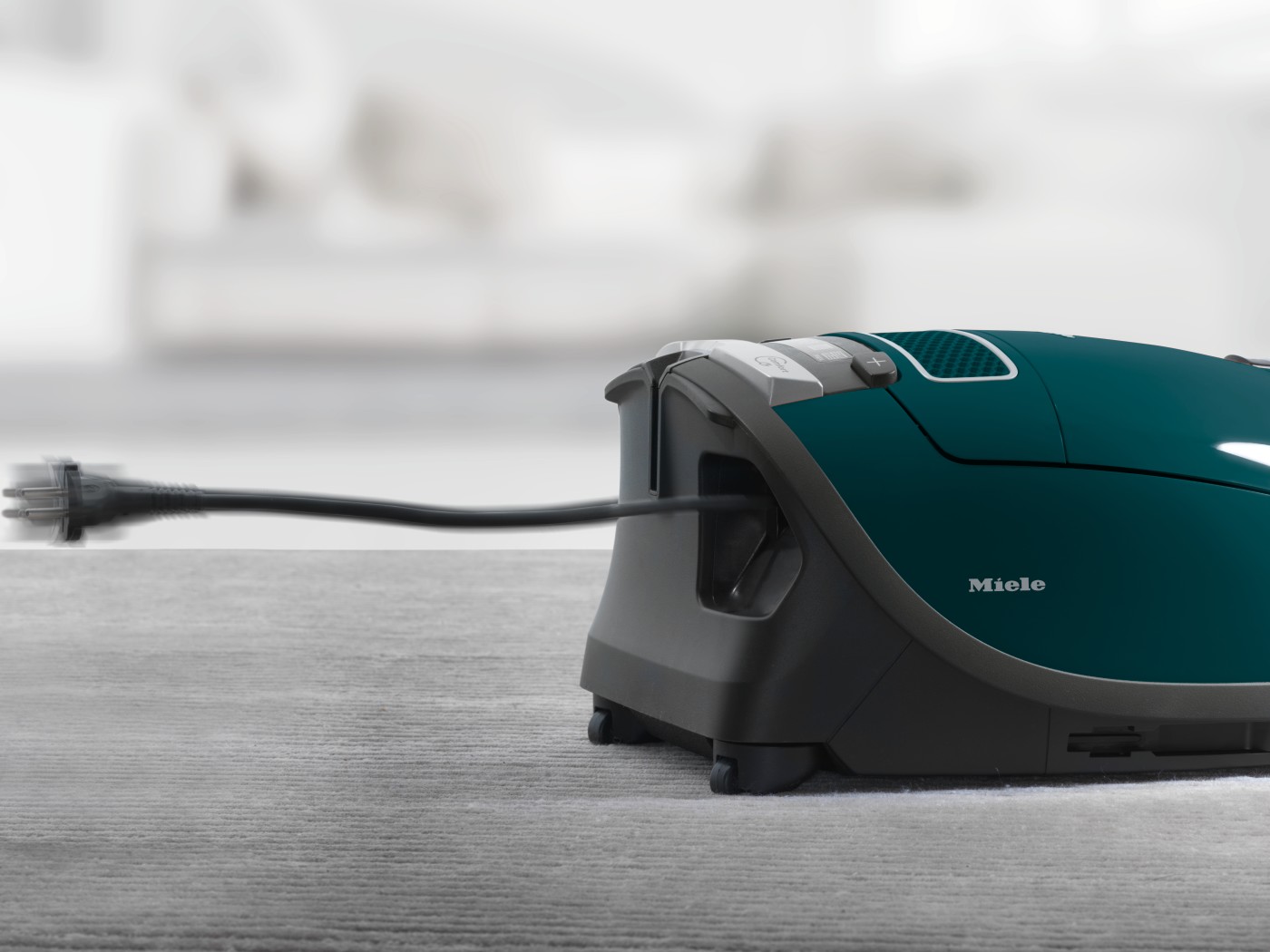 Пилосос для сухого прибирання з мішком Miele SGEF3 BRRT (cat/dog) - 8 Фото Пилосос для сухого прибирання з мішком Miele SGEF3 BRRT (cat/dog) - 8