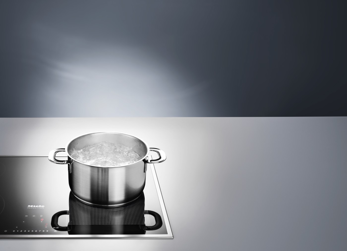 Варочная панель электрическая Miele KM 6520 FR - 2 Фото Варочная панель электрическая Miele KM 6520 FR - 2