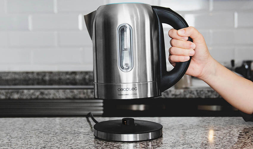 Електричний чайник Cecotec ThermoSense 290 Steel - 5 Фото Електричний чайник Cecotec ThermoSense 290 Steel - 5