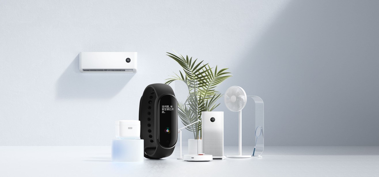 Фитнес-браслет Xiaomi Mi Band 5 Black — Фото 18 — интернет-магазин COMFY Фитнес-браслет Xiaomi Mi Band 5 Black — Фото 18