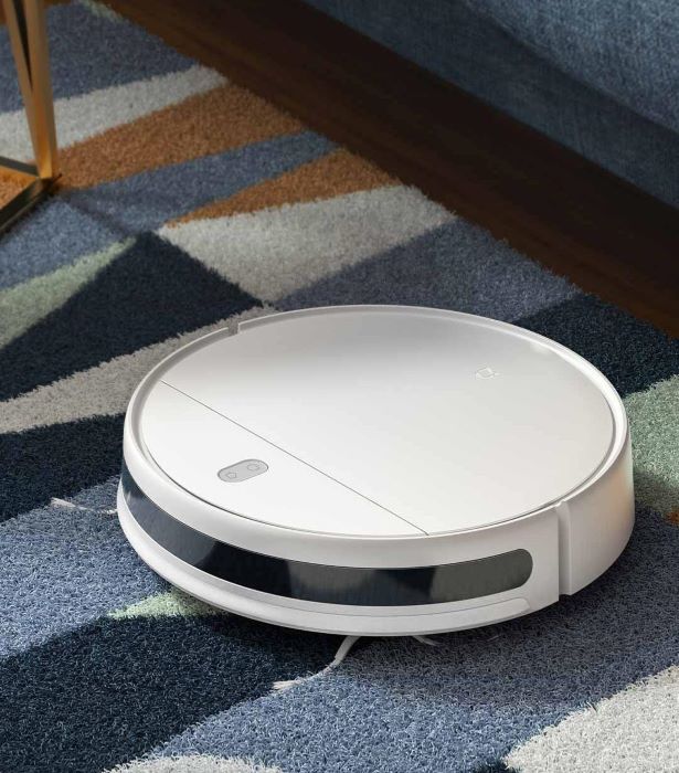 Робот-пылесос Xiaomi Mi Robot Vacuum-Mop Essential 5 Фото Робот-пылесос Xiaomi Mi Robot Vacuum-Mop Essential 5
