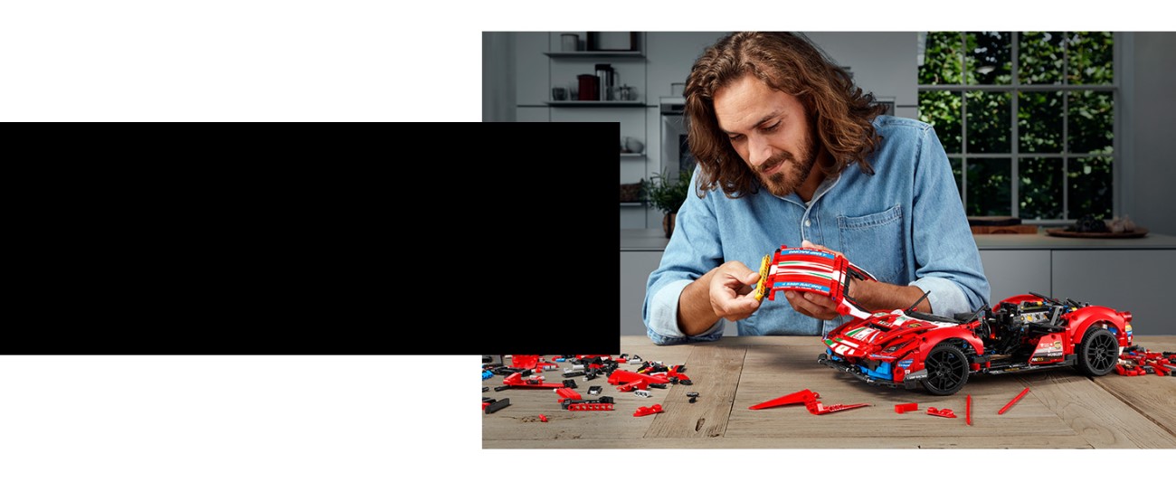 Конструктор LEGO Technic Ferrari 488 GTE AF Corse №51 (42125) - 4 Фото Конструктор LEGO Technic Ferrari 488 GTE AF Corse №51 (42125) - 4