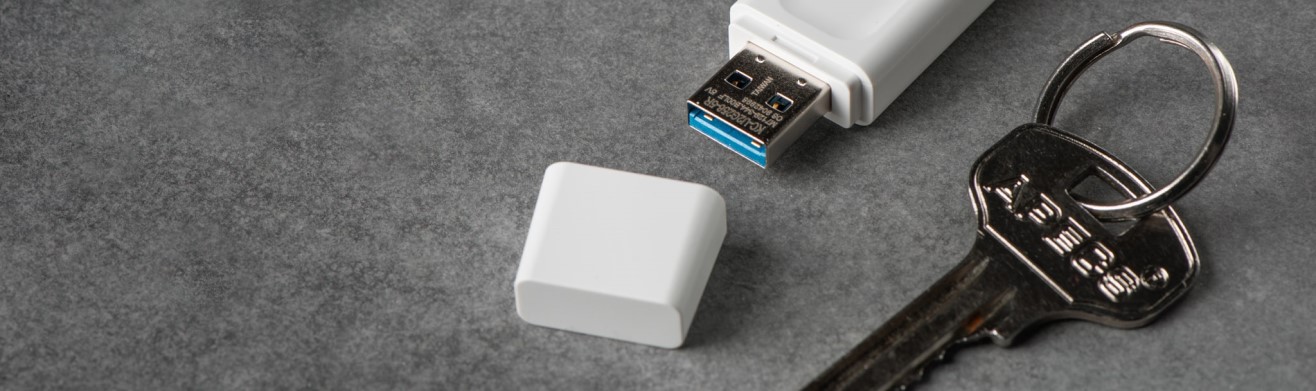 Флеш USB Kingston USB 3.2 Gen1 DataTraveler Exodia White - 6 Фото Флеш USB Kingston USB 3.2 Gen1 DataTraveler Exodia White - 6