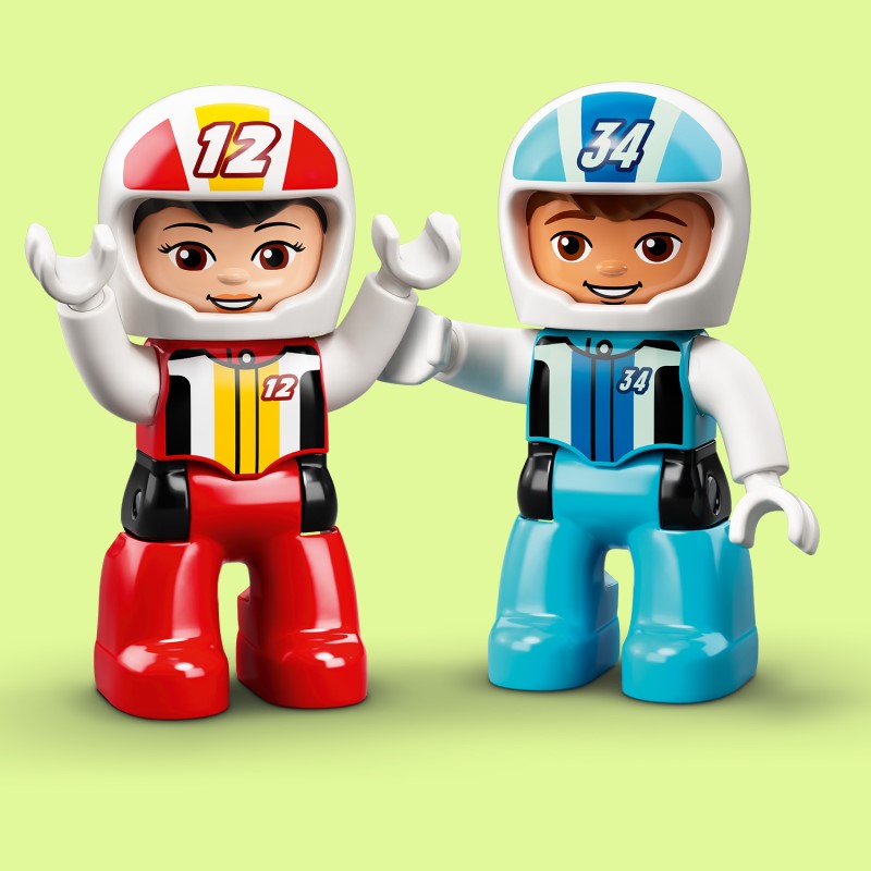 Конструктор LEGO DUPLO Town Гоночные машины (10947) - 5 Фото Конструктор LEGO DUPLO Town Гоночные машины (10947) - 5