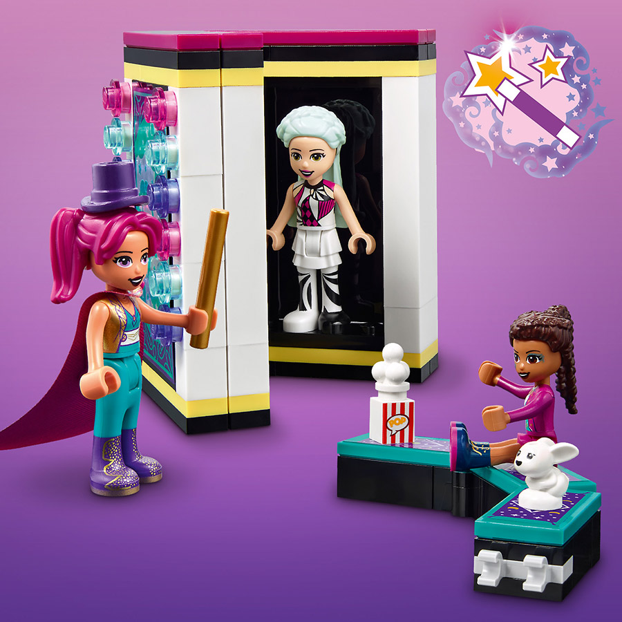 Конструктор LEGO Friends Американские горки на Волшебной ярмарке (41685) - 4 Фото Конструктор LEGO Friends Американские горки на Волшебной ярмарке (41685) - 4
