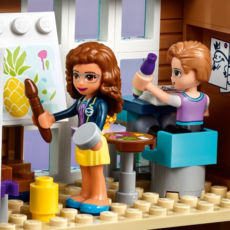 Конструктор LEGO Friends Школа Хартлейк Сіті (41682) - 4 Фото Конструктор LEGO Friends Школа Хартлейк Сіті (41682) - 4