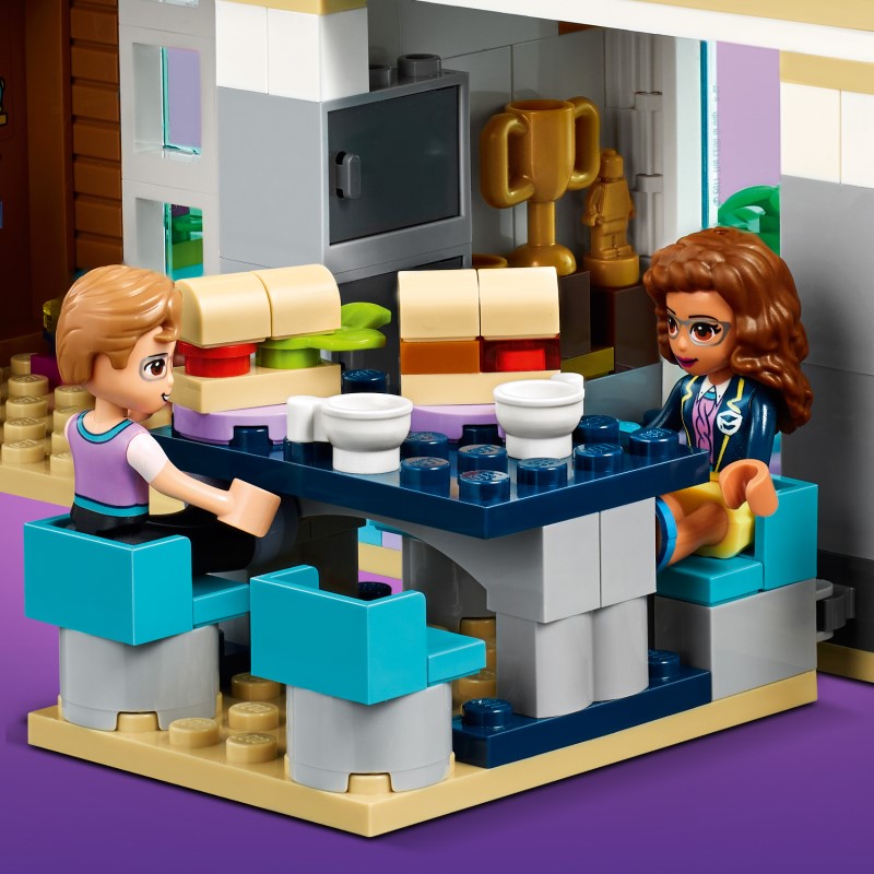 Конструктор LEGO Friends Школа Хартлейк Сіті (41682) - 5 Фото Конструктор LEGO Friends Школа Хартлейк Сіті (41682) - 5