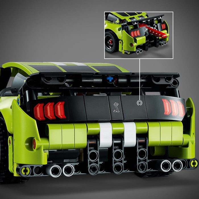 Конструктор LEGO Technic Ford Mustang Shelby® GT500® (42138)
- 5 Фото Конструктор LEGO Technic Ford Mustang Shelby® GT500® (42138)
- 5