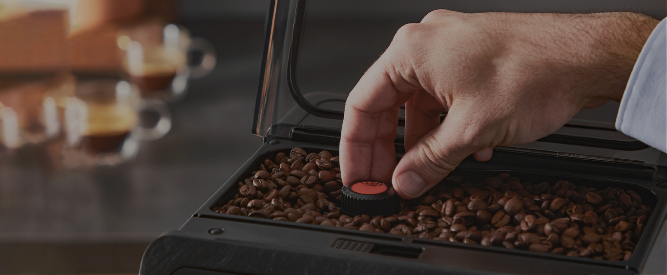 Фото Кофемашина Krups EA897B10 - 3