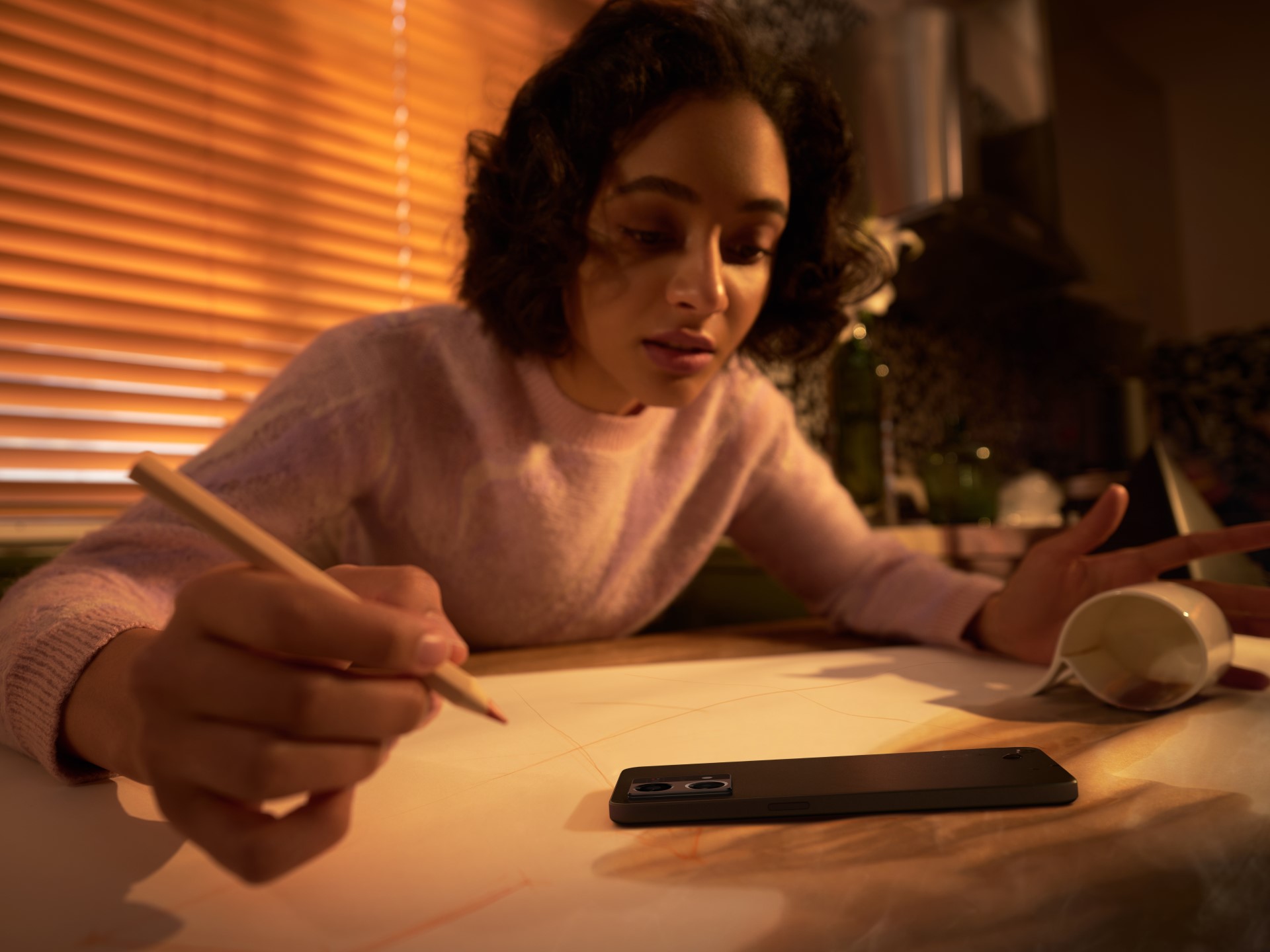Смартфон OPPO Reno 7 8/128Gb Cosmic Black - 19 Фото Смартфон OPPO Reno 7 8/128Gb Cosmic Black - 19
